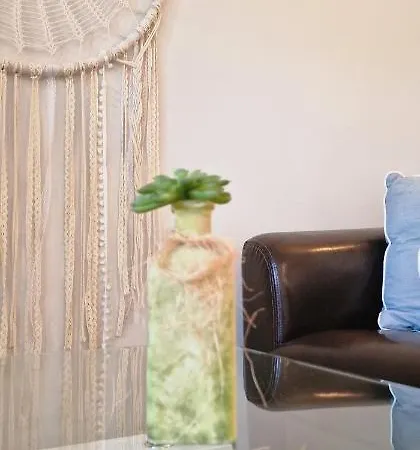 Charmantes Haeuschen Mit Garten Und Parkplatz Apartmán *