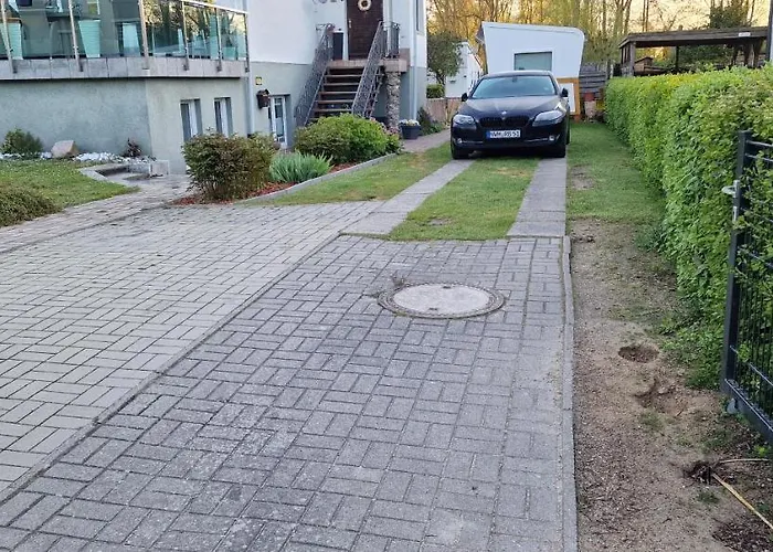 شقة Charmantes Haeuschen Mit Garten Und Parkplatz *